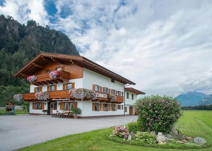 Gaestehaus Luxner